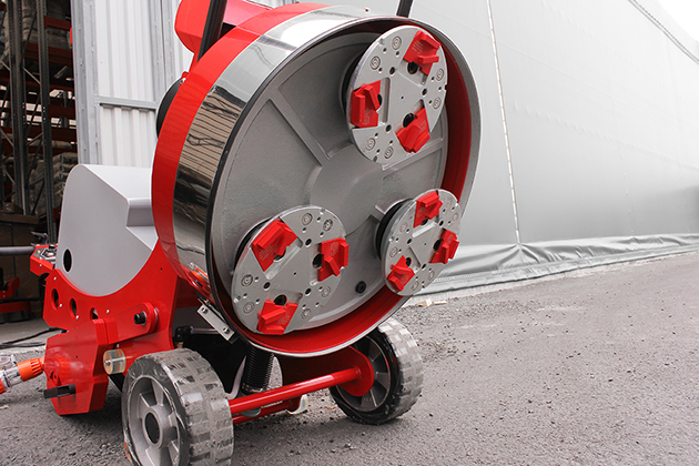 Шлифовка бетона 2.0: развеиваем миф о планетарных машинах